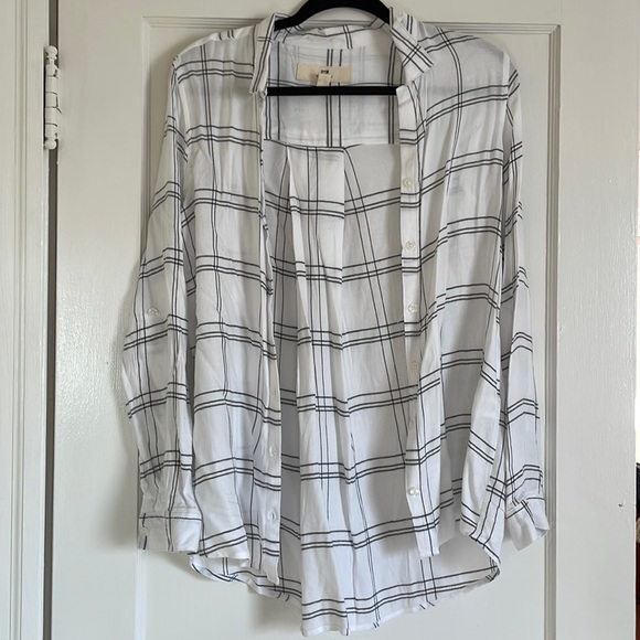 White Flannel Never Worn - Picture 1 of 1